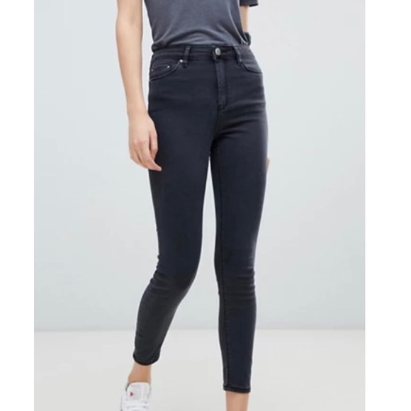 ASOS High Rise Ridley Skinny Jeans In Washed Black - Picture 3 of 9